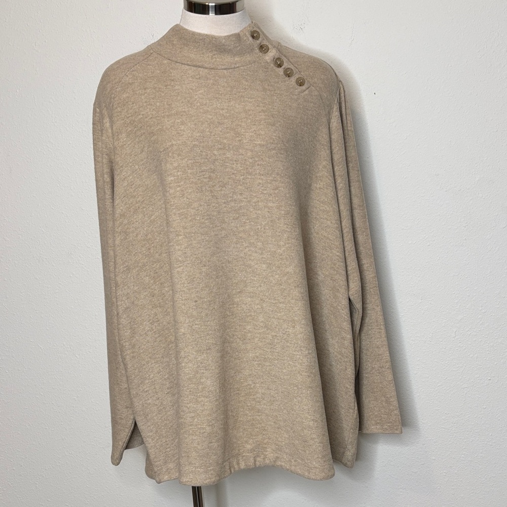 Susan Graver size 3X Beige Button-Accent mock neck Tunic